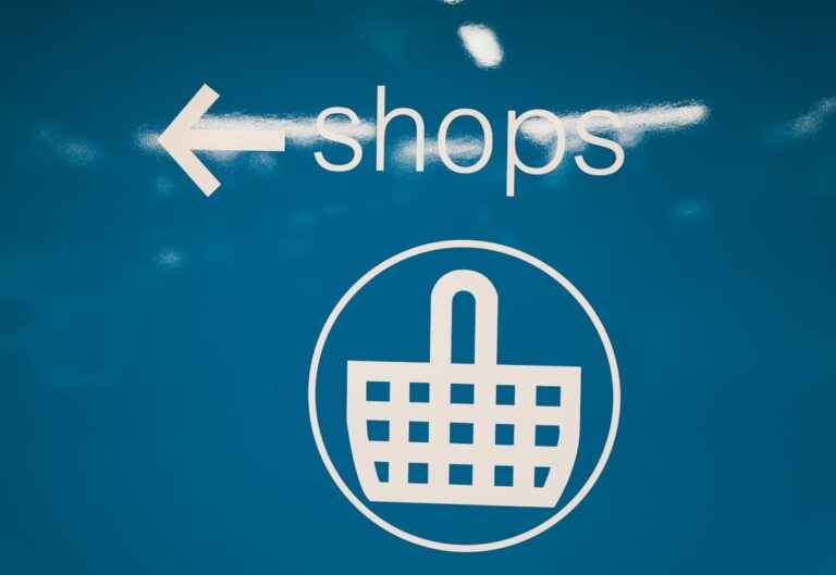 Online shopping basket icon representing ecommerce